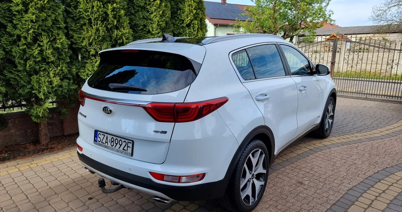 Kia Sportage cena 77900 przebieg: 165600, rok produkcji 2016 z Szczekociny małe 781